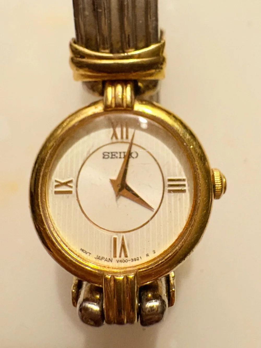 Vintage Seiko Women's Dress Two Tone Bracelet Analog Quartz Silver Dial